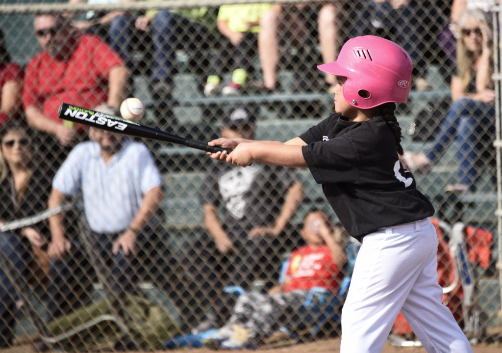 031415 Lompoc Little League 18.jpg
